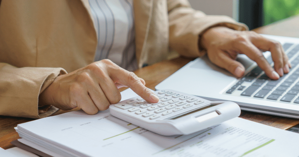 Roof leak Florida cost